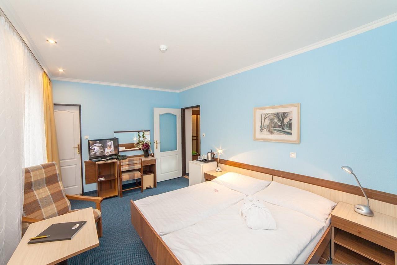 Krivan Hotel Karlovy Vary Eksteriør billede